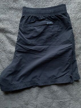 Columbia LWomen's Gray Athletic Shorts